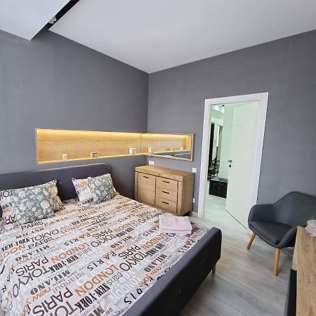 Diplomat The Best Ultra Central Apartaments Chisinau Eksteriør bilde